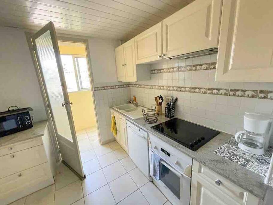 Appartement Spacieux Avec Parking Gratuit 세테 외부 사진