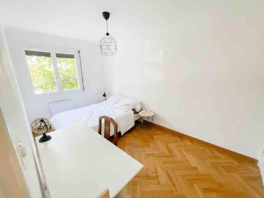 Appartement Spacieux Avec Parking Gratuit 세테 외부 사진